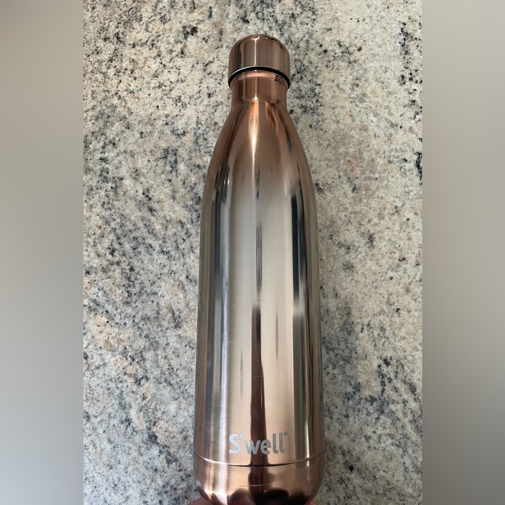 S'well Rose Gold ombré 25oz bottle
